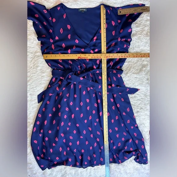 ModCloth Faux Wrap Flutter Sleeve Kiss Print Dress Size XL L12 - Picture 12 of 12